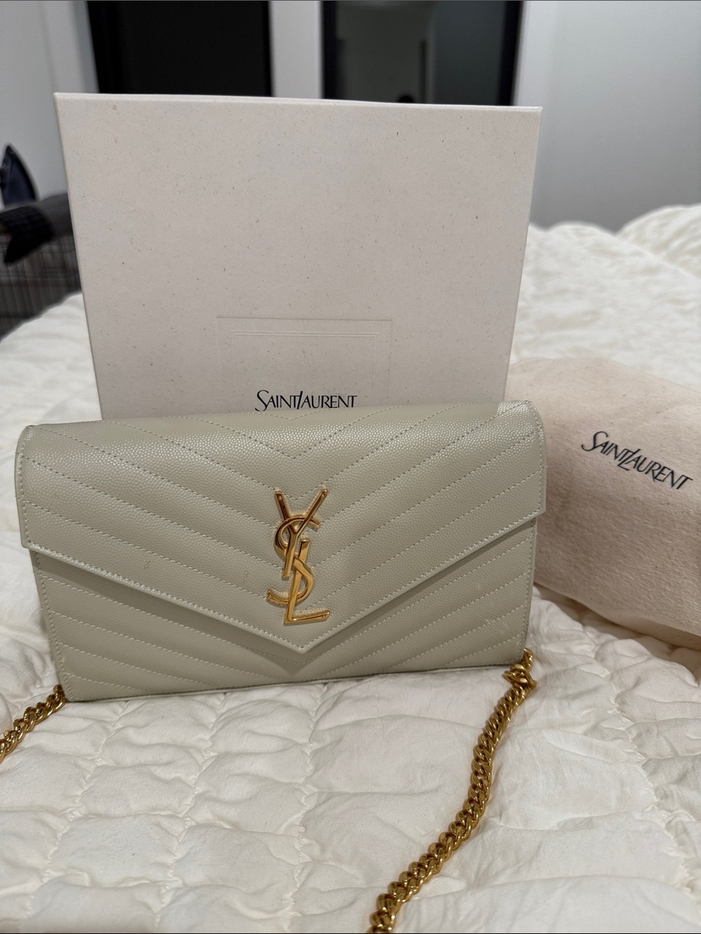 Saint Laurent Classic Cassandra Chain Wallet in Grain De Poudre Leather Bag